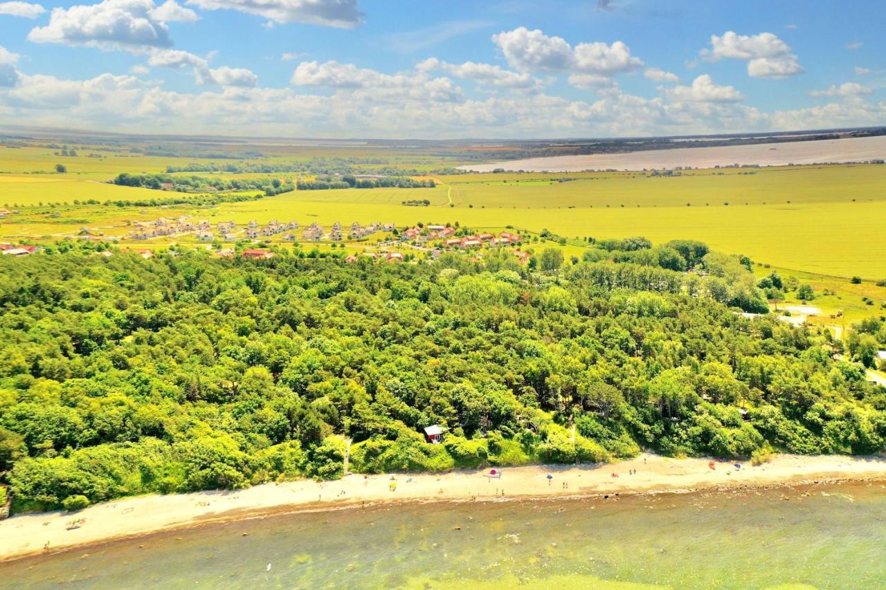 Strandnahe Ferienwohnung Ruegen Dranske Ngoại thất bức ảnh